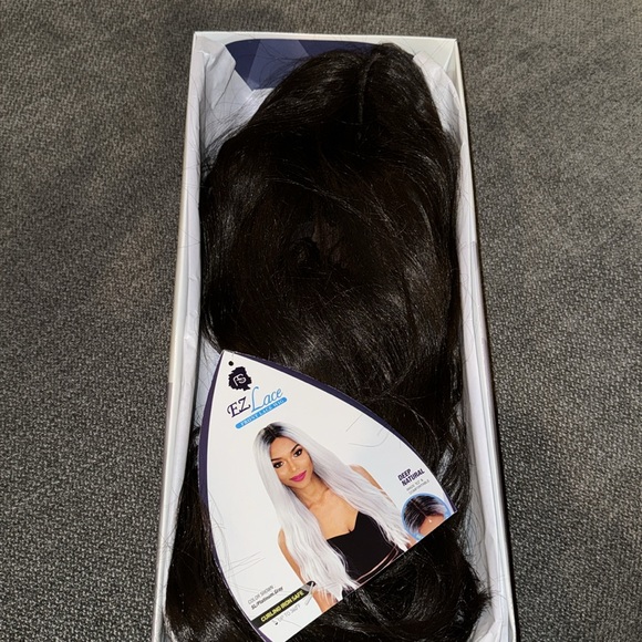 EZ Lace Wig 16in - Picture 3 of 3